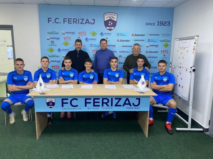 Ferizaj nënshkruan me shtatë futbollistë 