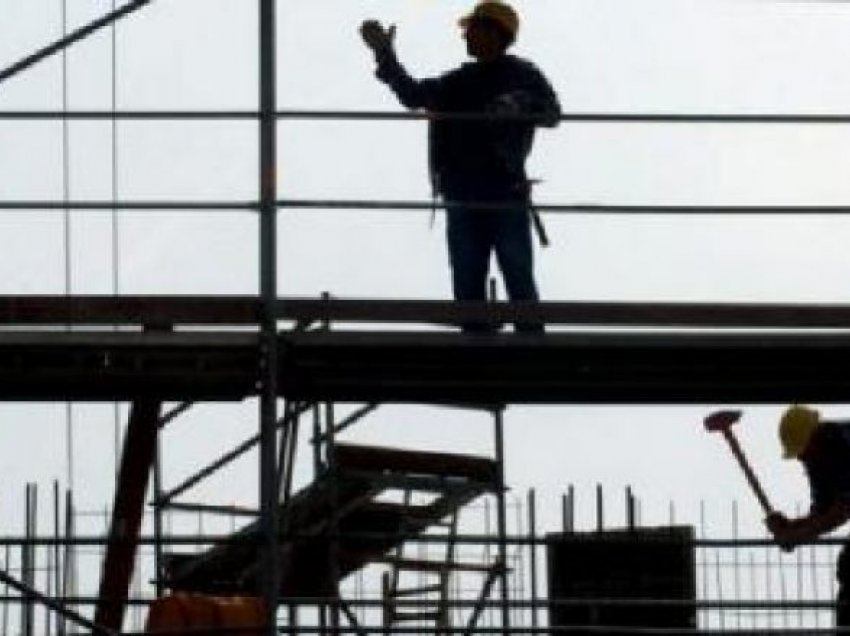 Kompanitë e ndërtimeve në Maqedoni i kërkojnë qeverisë të përjashtohen nga ligji për të “dielën jo ditë pune”