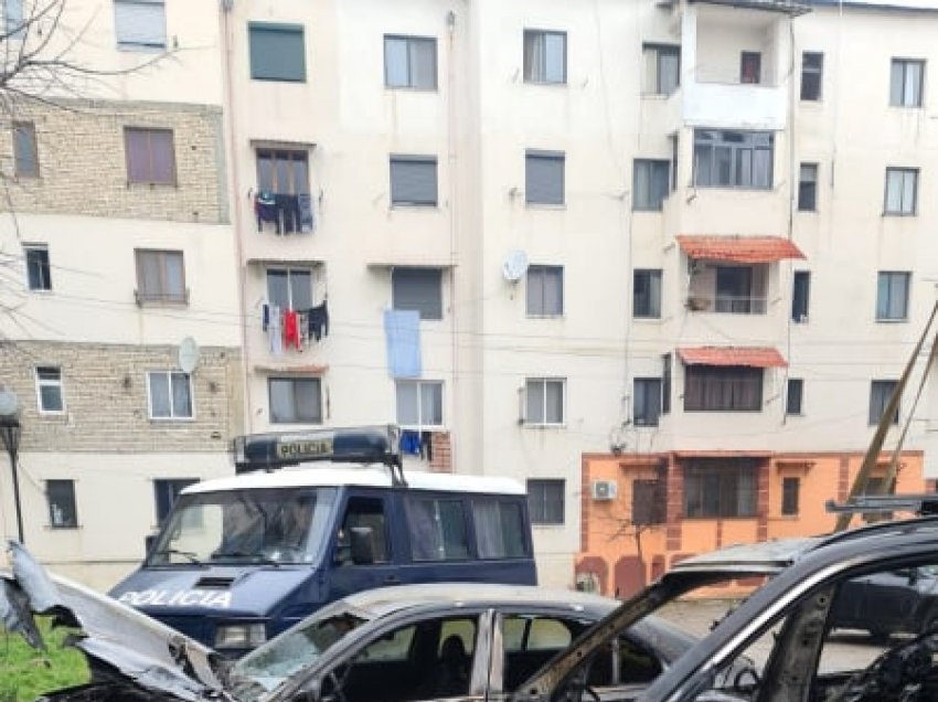 Panik për futbollistin shqiptar, makina e tij e djegur