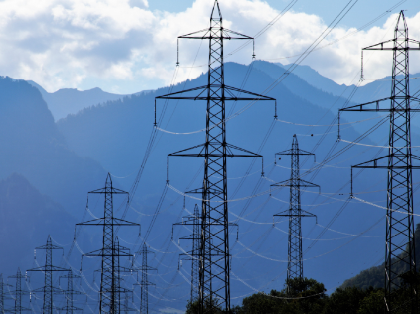 Energjia elektrike nga Shqipëria për Kosovën, ja kur nis transmetimi 