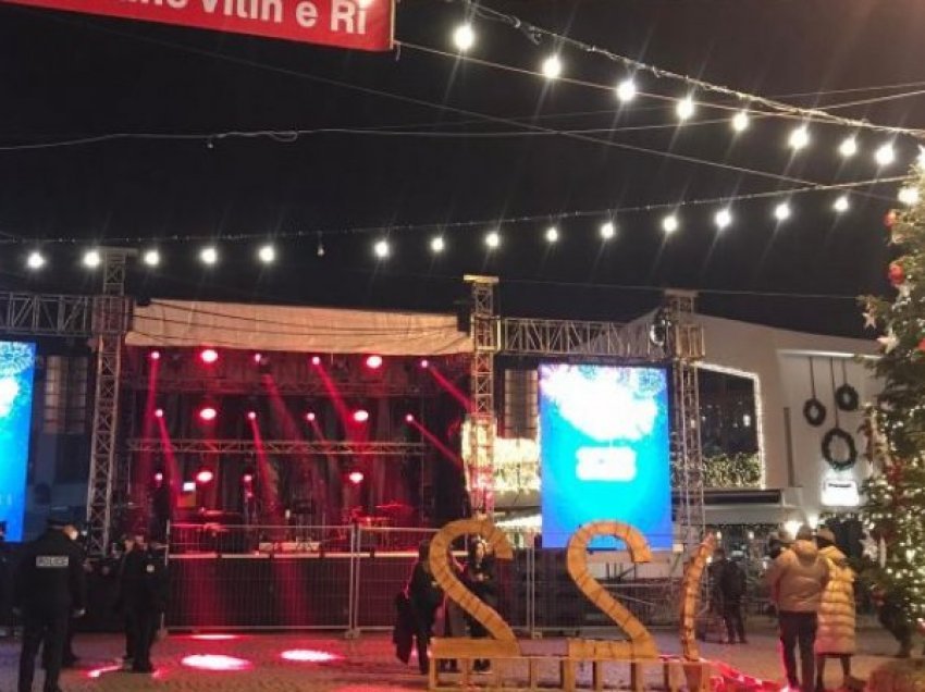 Policia nuk lejon mbajtjen e koncertit festiv në Prizren, pritej edhe paraqitja e kryetarit të komunës