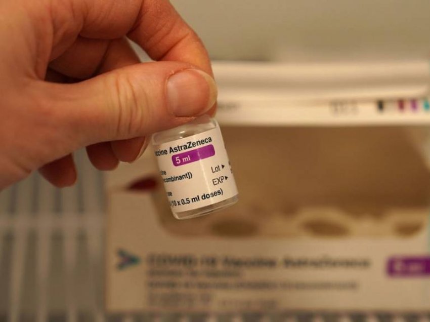 ​Afrika e Jugut pezullon vaksinimin me AstraZeneca