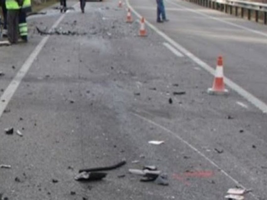 Aksident i rëndë në Tiranë, makina përplas për vdekje 25 vjeçaren