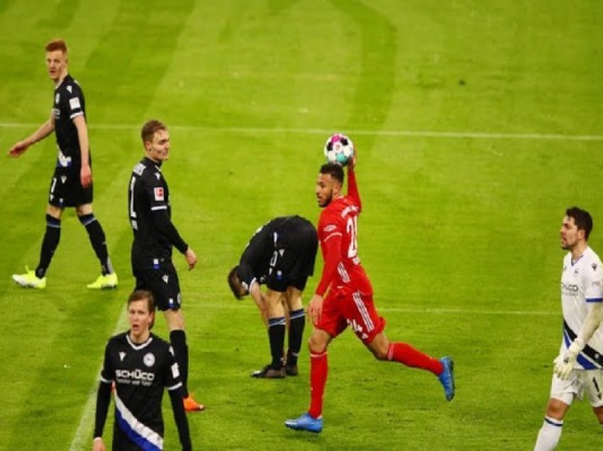 ​Barazim midis Bayern dhe Arminia në një ndeshje me gjashtë gola