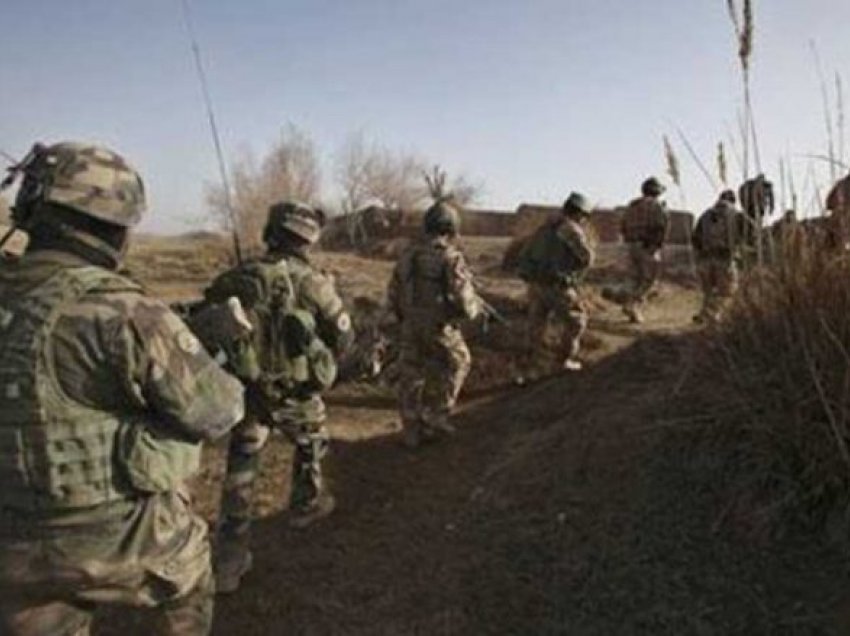 NATO nuk do t’i largojë trupat para kohe nga Afganistani