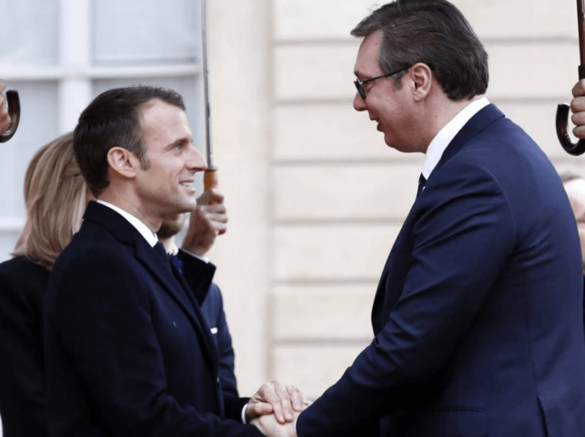 Pas Biden edhe Macron i shkruan Vuçiqit, ia përmend marrëveshjen përfundimtare me Kosovën