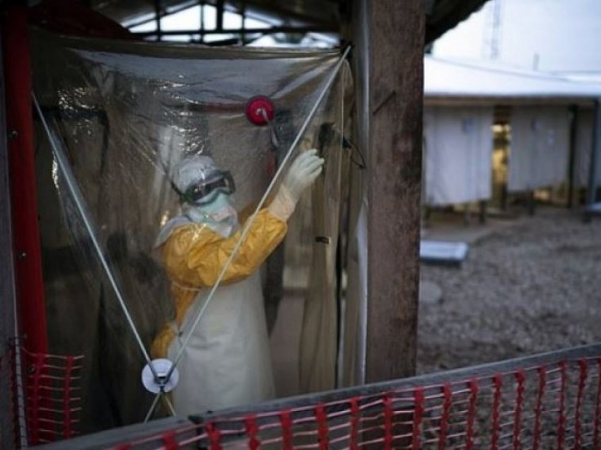 Mbi 11,000 vaksina kundër Ebolës do të arrijnë në Guinea