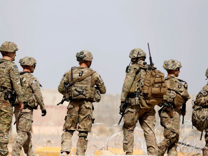 Talibanët kundërshtojnë qëndrimin e trupave amerikane në Afganistan