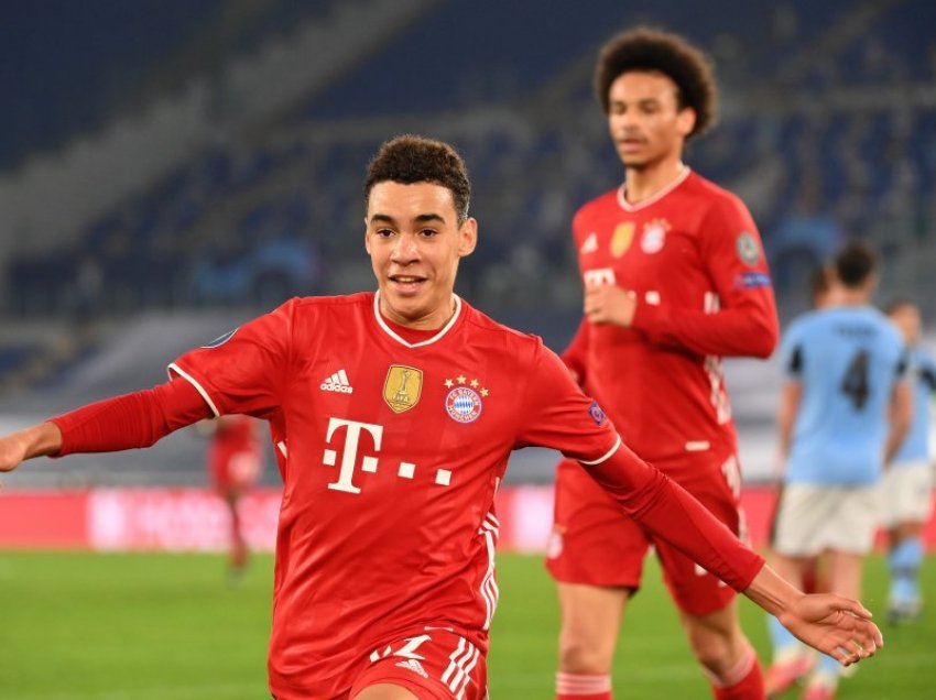 Tre ditë pa mbushur 18 vjeç, ylli i Bayern Munihut shkruan historinë 