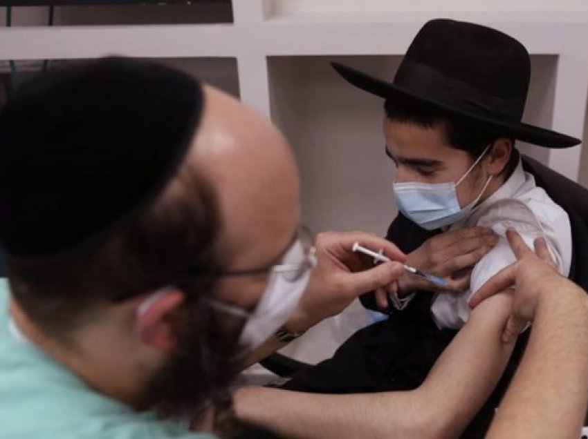 Izraeli u dhuron vaksina kundër COVID-19 shteteve që hapin ambasadat e tyre në Jerusalem