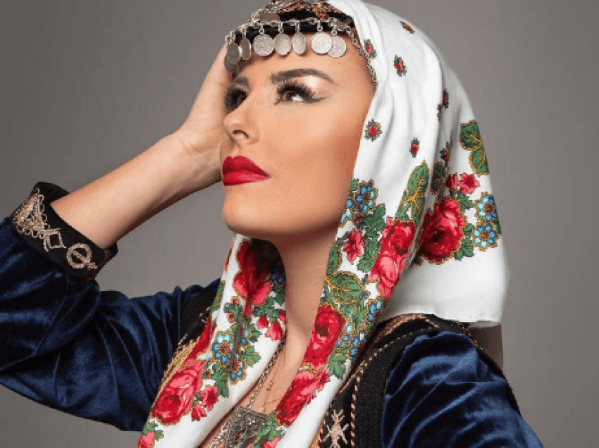 Anxhela Peristeri paralajmëron klipin e këngës “Karma”, me të cilën përfaqëson Shqipërinë në “Eurovision”