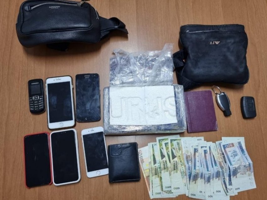 'Ikën me vrap kur i ndaloi Policia': arrestohen pas javësh ndjekjeje, 2 shpërndarës kokaine në Tiranë