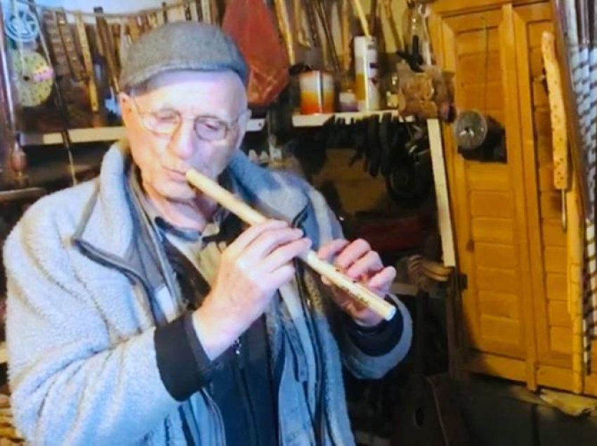 Urim për jetëgjatësi për flautistin, bacin Shaq!