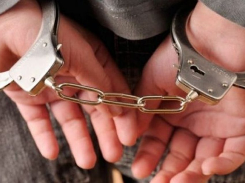 Arrestohet një person në Shkup, posedonte lëndë narkotike