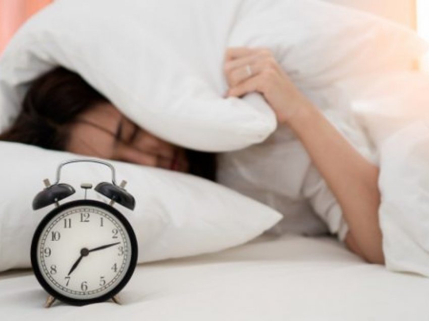 Mësoni sesi janë zgjuar njerëzit para krijimit të orëve me alarm