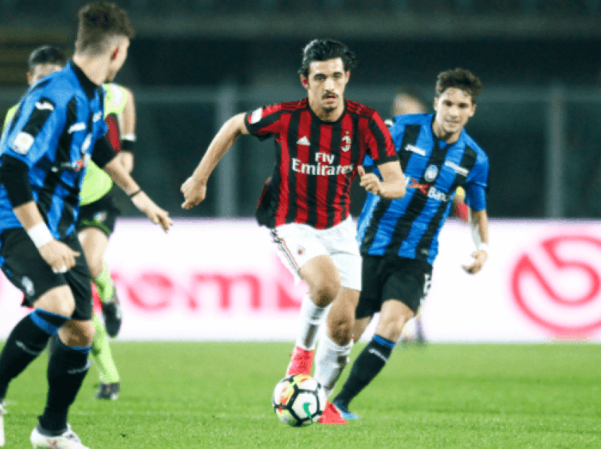 Lajmi i bujshëm qarkullon në mediat italiane, mesfushori i Milanit pranë huazimit te skuadra e madhe shqiptare