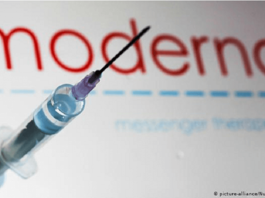 Greqia merr 8 mijë dozat e para të vaksinës Moderna