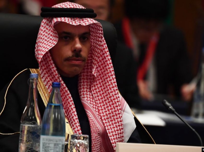 Arabia Saudite do të rihapë ambasadën në Katar