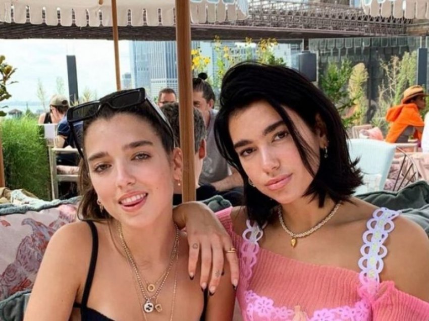 Dua dhe Rina cilësohen si motrat më me stil përkrah Kim Kardashian