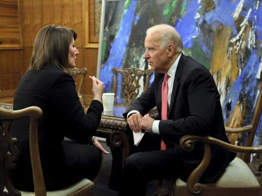 Ish-presidentja Jahjaga uron Joe Biden