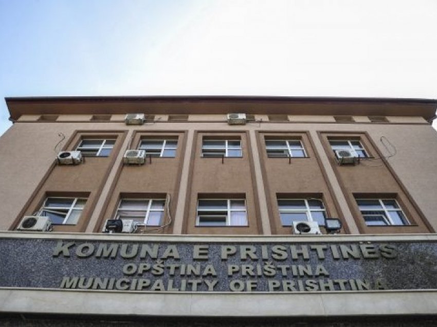 Komuna e Prishtinës paditet nga qytetari me aftësi të kufizuara