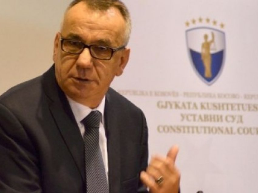 Hasani: Vendimi i Kushtetueses është i detyrueshëm për të gjitha institucionet e Kosovës