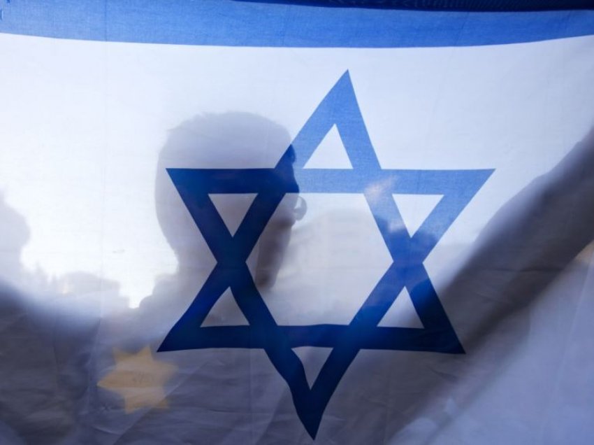 Kosova dhe Izraeli vendosin të hënën marrëdhëniet diplomatike, ja çka shkruan VOA