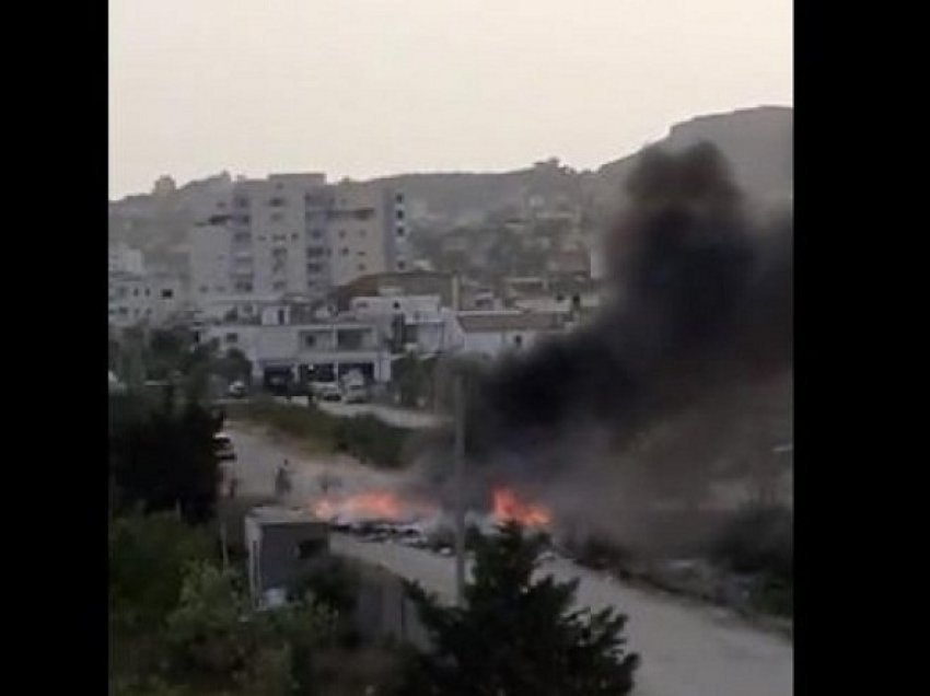 S’ndalet masakra mjedisore në Durrës, digjen plehrat në mes të rrugës