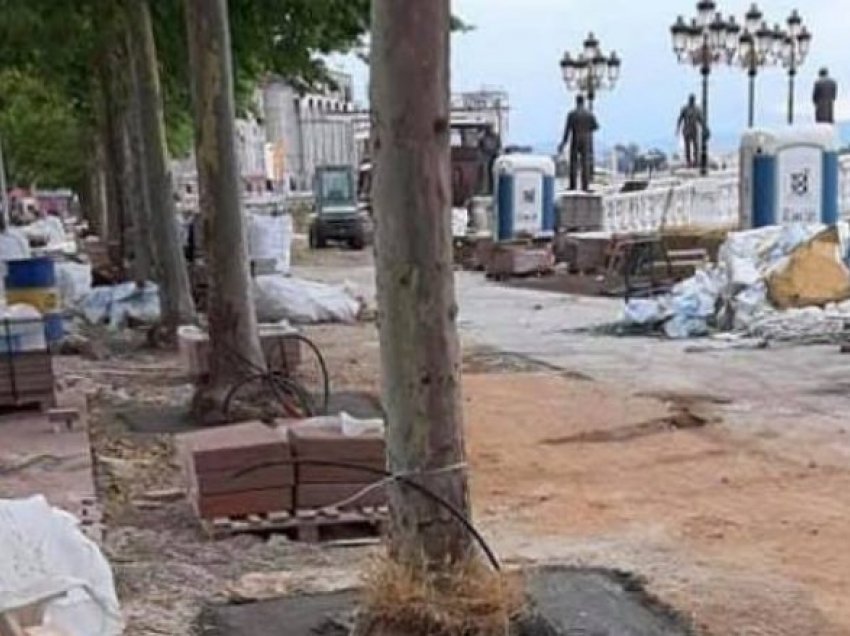 Qyteti i Shkupit do të ndëshkojë kontraktorin e rindërtimit të bregut “13 Nëntori”