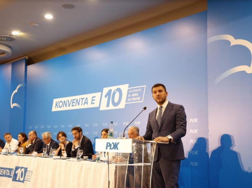 Memli Krasniqi zgjidhet kryetar i ri i PDK-së