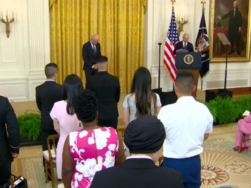 Ceremoni në Shtëpinë e Bardhë për amerikanët e rinj 