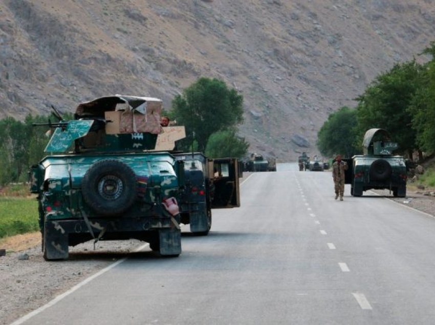 Taxhikistani mobilizon 20,000 rezervistë “për të mbrojtur kufirin” me Afganistanin