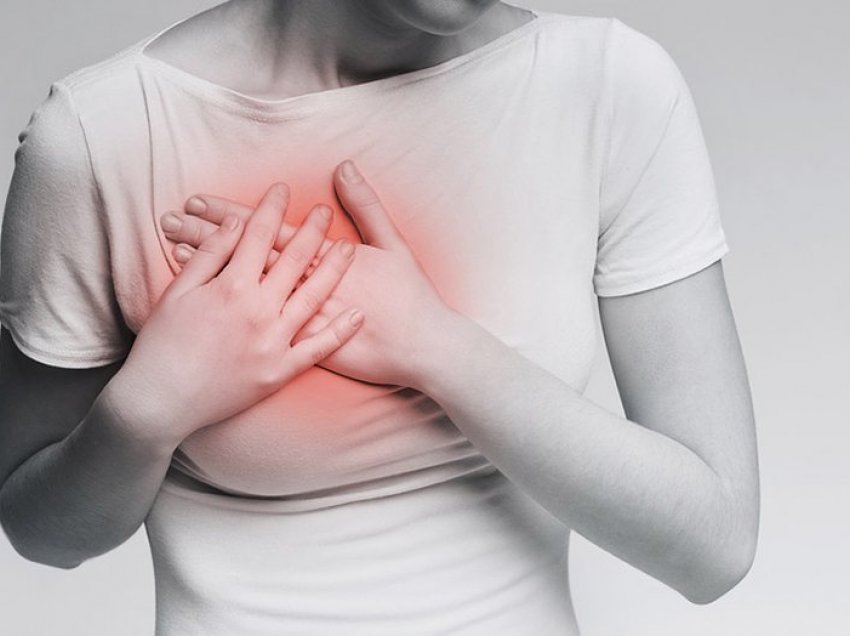 Dhimbja e gjirit: Llojet e dhimbjeve dhe çfarë i shkakton (përveç periodave)