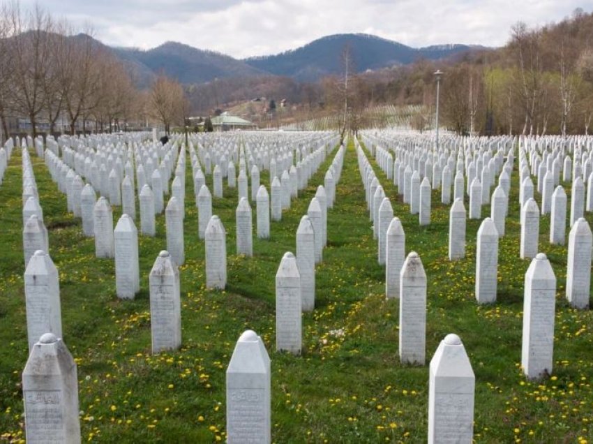 Përkujtime të ndara për viktimat e Srebrenicës