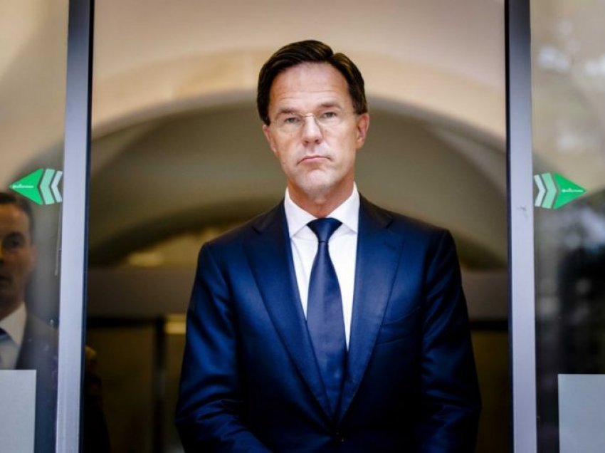Kryeministri holandez Rutte kërkon falje për lehtësim të masave kundër Covid-19