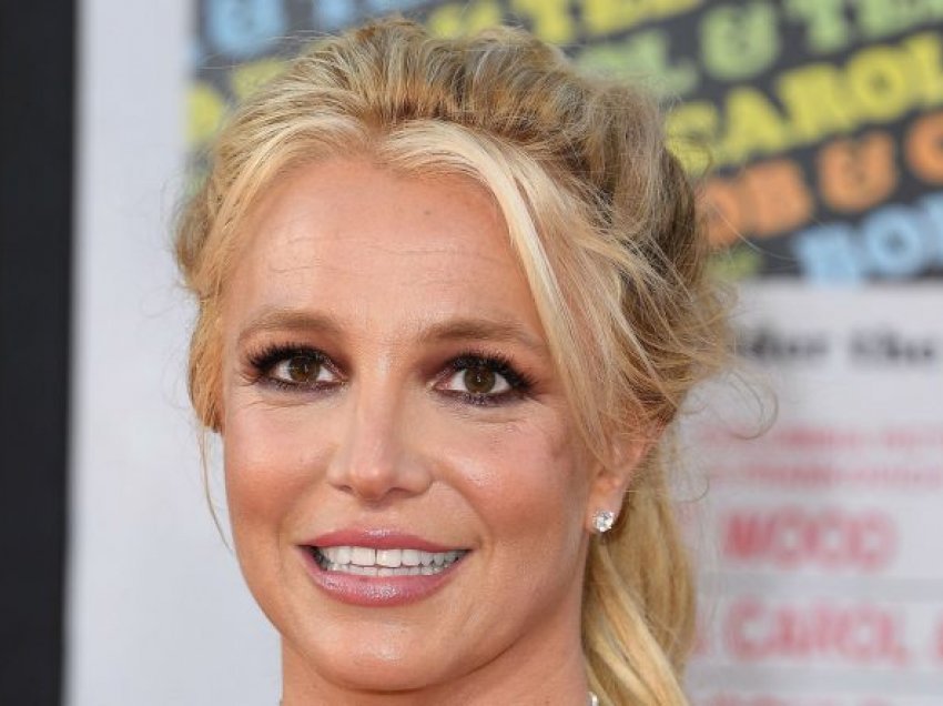 Britney Spears në bisedime me ish-prokuroren federale për ta përfaqësuar atë në çështjen e konservatorit
