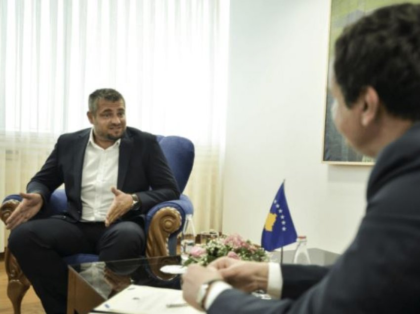 Djali i veprimtarit Ukshin Hoti emërohet kryetar i delegacionit të Kosovës në bisedime për personat e zhdukur