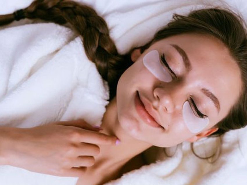 Sekretet e bukurisë para gjumit