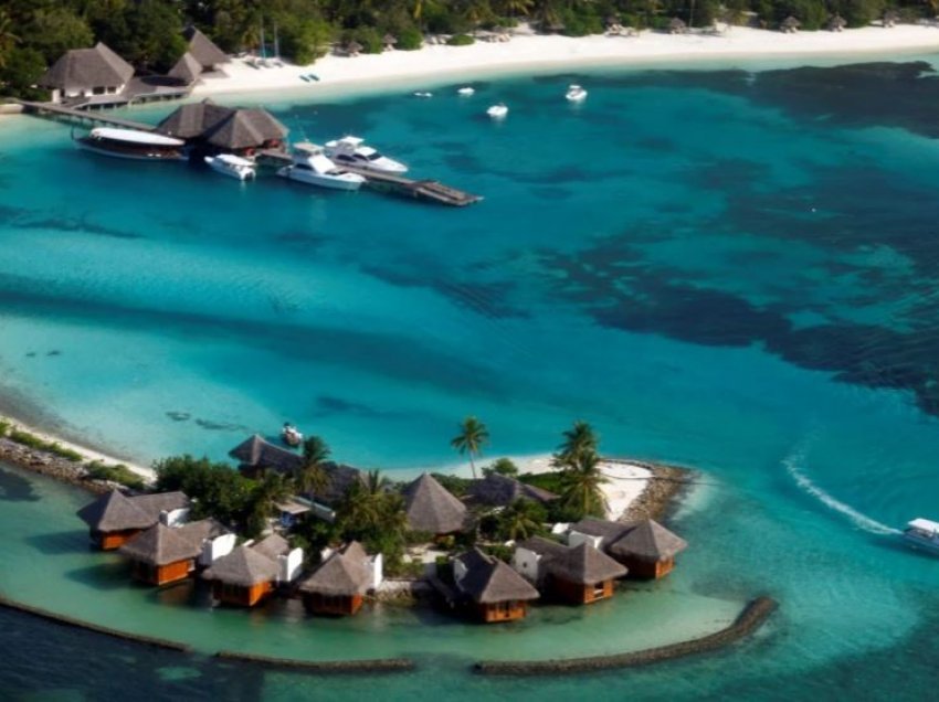 Ishujt Maldive të etur për turistë