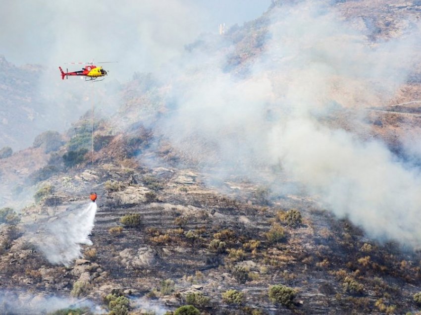 Mbi 400 hektarë tokë digjen në Barcelonë, zbulohet shkaku i zjarrit
