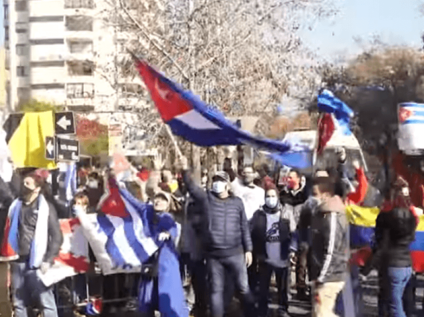 Kosova i kërkon Kubës t’i lirojë protestuesit 