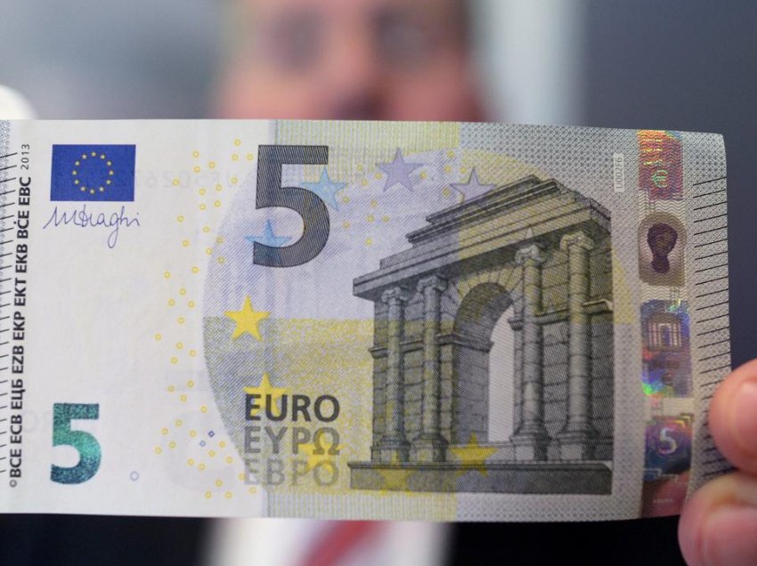 Kartëmonedha 5 euro që ka vlerë 500 euro, si të kontrolloni a e keni një të tillë