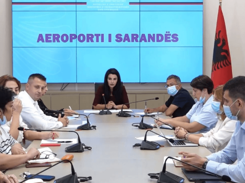 Ministrja Balluku hap garën për ndërtimin e aeroportin e Sarandës