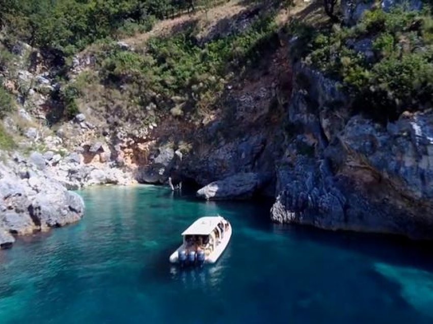 Shqipëri: Ide që funksionon, turizmi me gomone