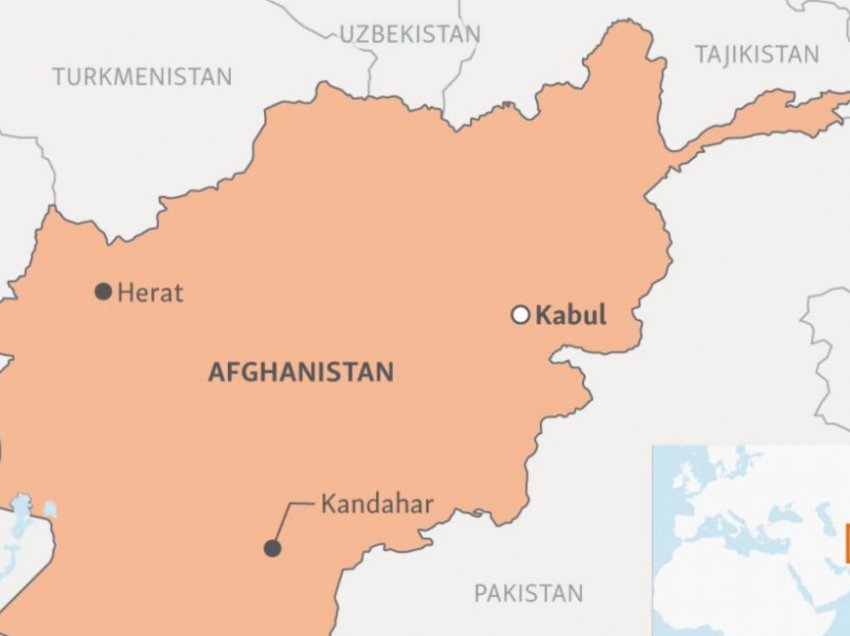 Talibanët vrasin të paktën tetë policë afganë