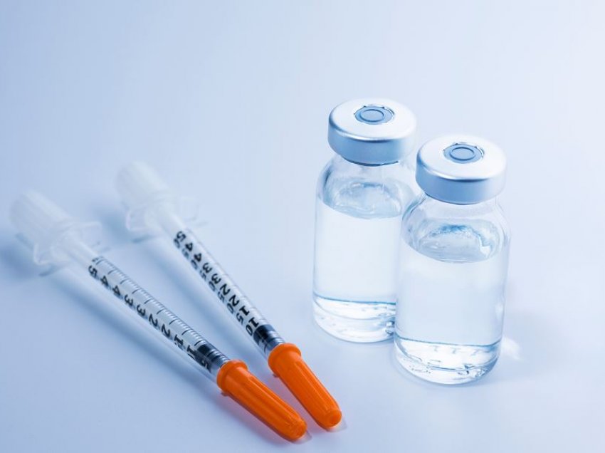 Mungesë e insulinave në Kosovë, qytetarët furnizohen në Kukës
