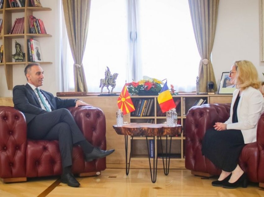Grubi priti ambasadoren rumune Aksinte: Meritojmë datë tani
