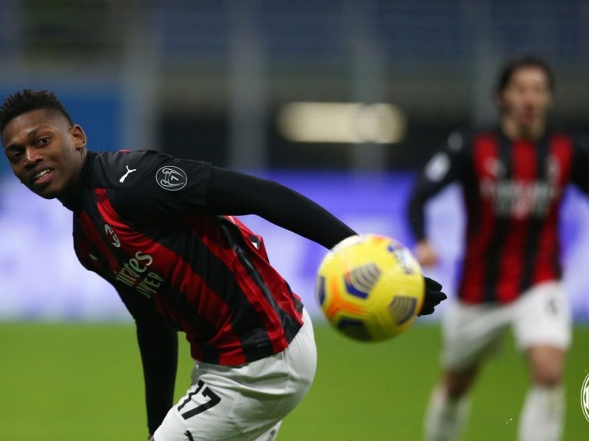 Tre klube të interesuar, Milani i cakton çmimin Leaos