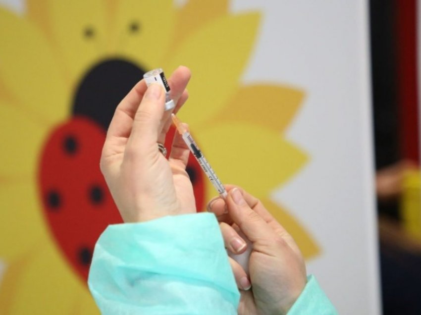 Shkon deri në 850 mijë numri i të vaksinuarve në Shqipëri