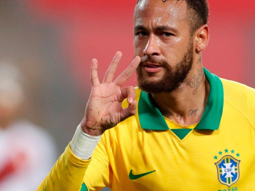 Neymar shkruan emrin e tij në historinë e futbollit brazilian